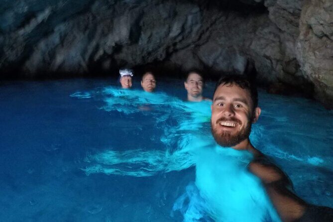 Dubrovnik Private Speedboat Tour to Elaphite Islands with Drinks - Key Points