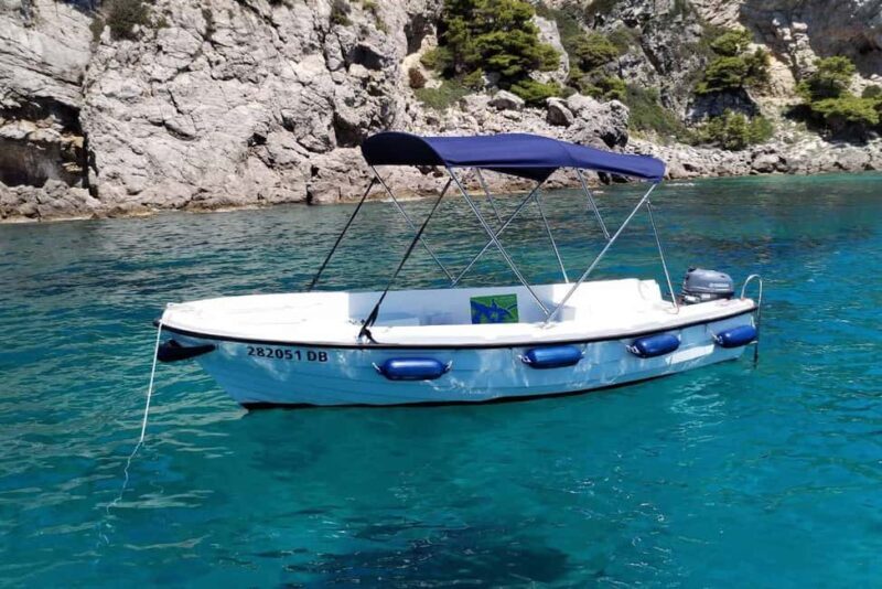 Dubrovnik: Rent a fun and easy to use boat without license - Discovering Dubrovnik’s Coastal Charm by Boat