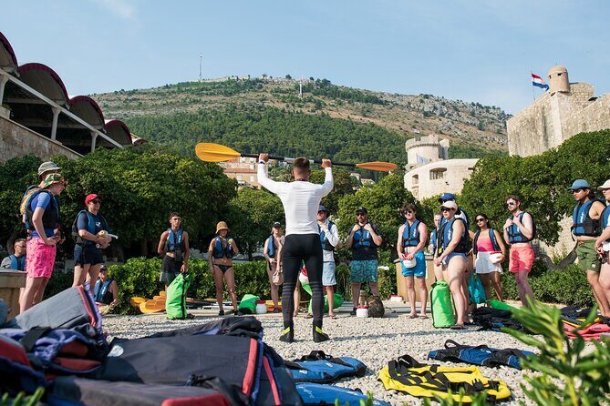 Dubrovnik: Sea Kayaking & Snorkeling - Snorkeling and Relaxation at Betina Cave Beach