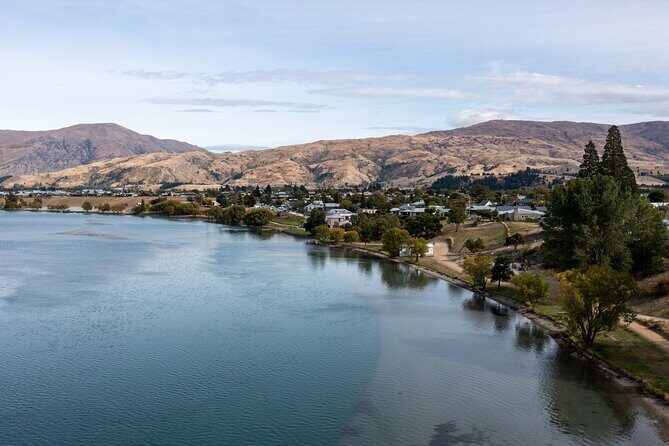 Dunedin to Queenstown One Way Tour Including Taieri Gorge Train - Practical Tips