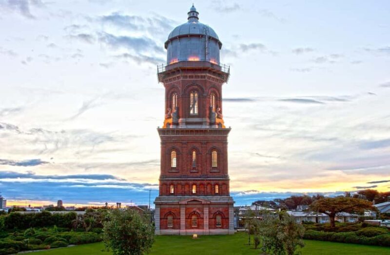 Dunedin to Te Anau via The Catlins & Invercargill 1 Way Tour - Frequently Asked Questions