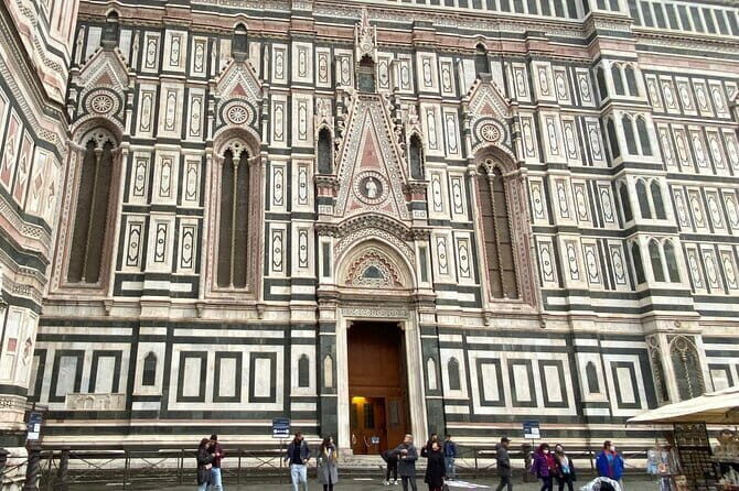 Duomo Climb and Baptistry Museum Crypt Cathedral Entrance Tickets - Who Should Consider This Tour?