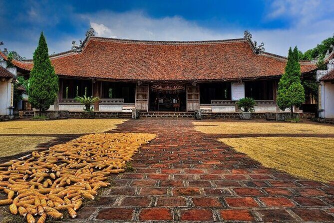 Duong Lam Ancient Village Exploring - Private Tour - FAQ
