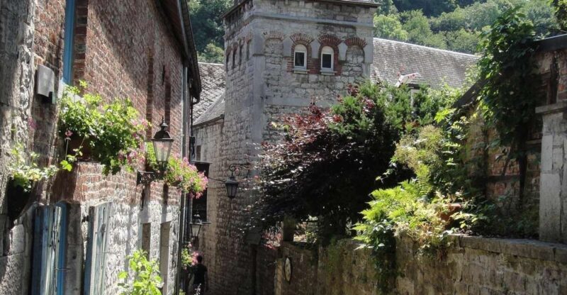 Durbuy - Old Town Private Walking Tour - What to Expect on the Tour