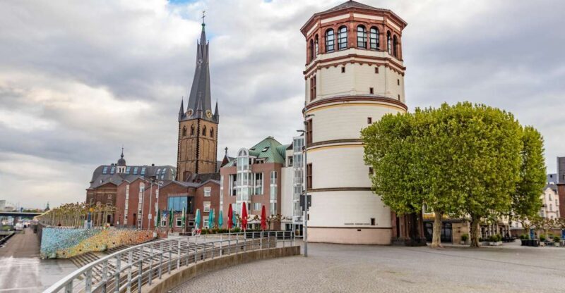 Dusseldorf: Capture the most Photogenic Spots with a Local - Practical Details and Value