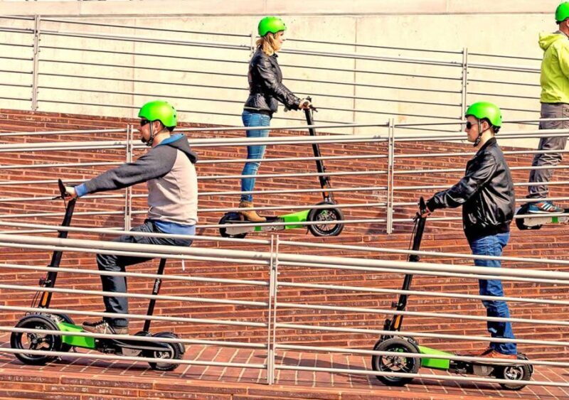 Düsseldorf: E-Scooter City Tour - Key Points