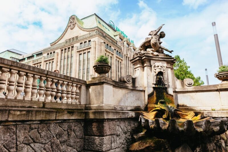 Düsseldorf: Guided City Architecture Walking Tour - Why This Tour Offers Great Value