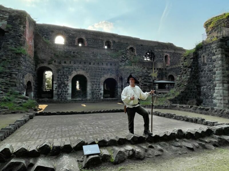 Düsseldorf: Guided Night Watchman Tour through Kaiserswerth - FAQ