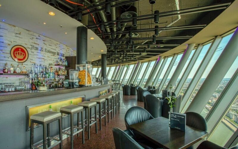 Düsseldorf: Media Harbor and Rhinetower - FAQ About the Düsseldorf: Media Harbor and Rhinetower Tour