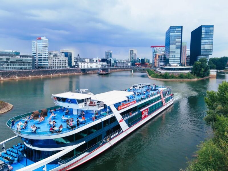 Düsseldorf: old city and the Rhine - A Genuine Look at the Düsseldorf Old City and Rhine Tour