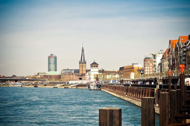 Düsseldorf: Private Walking Tour with a Professional Guide - An In-Depth Look at the Tour Experience