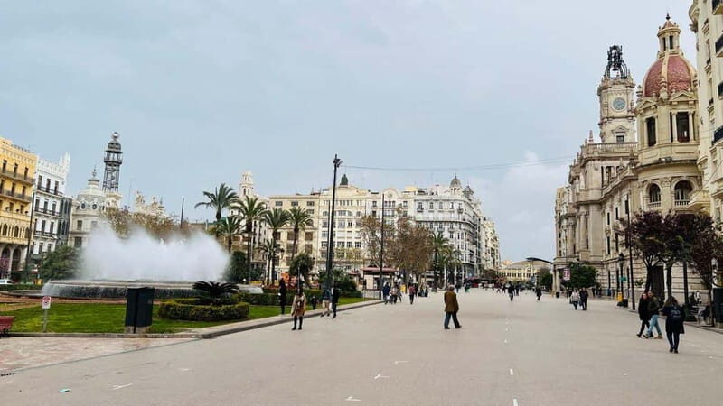 Dutch-Style Bike Tour in Valencia with a Flavourful Surprise - FAQs