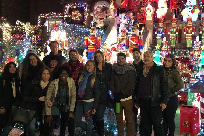 Dyker Heights Christmas Lights and NYC Skyline View Bus Tour - The Practical Side of the Tour