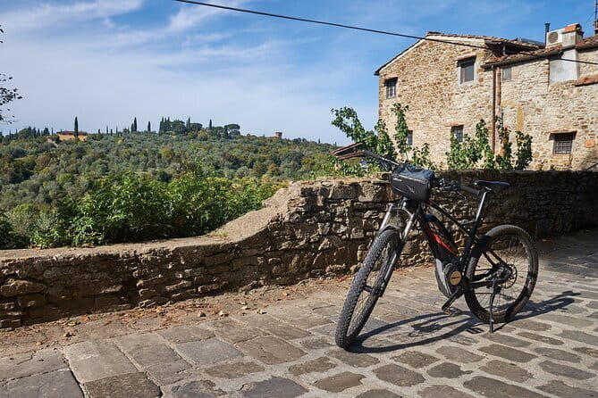 E-bike 2.5 hour Florence & Tuscany With Fresh Olive Oil and Bread - The Price: Is It Worth It?
