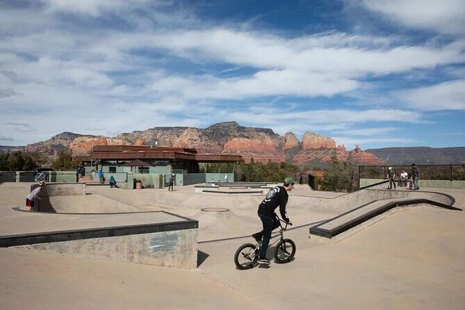 E Bike Adventure with Scenic Trails and Hidden Gems 2 hr. - Practical Tips for Booking and Participation