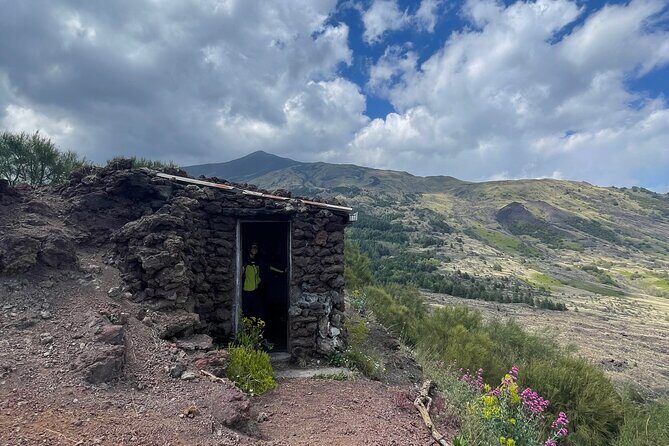 E-bike excursion on Etna - The Bottom Line