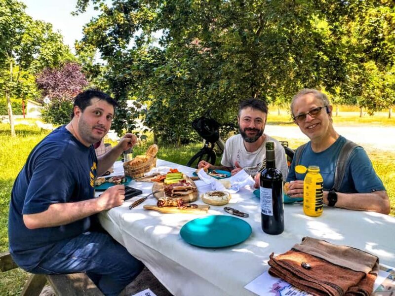 E-bike journey from Bordeaux to Saint-Emilion with lunch - The Sum Up