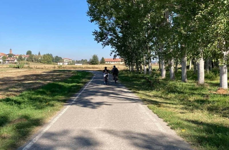 E-Bike Rental in Roero - Guided Tours for a Deeper Connection