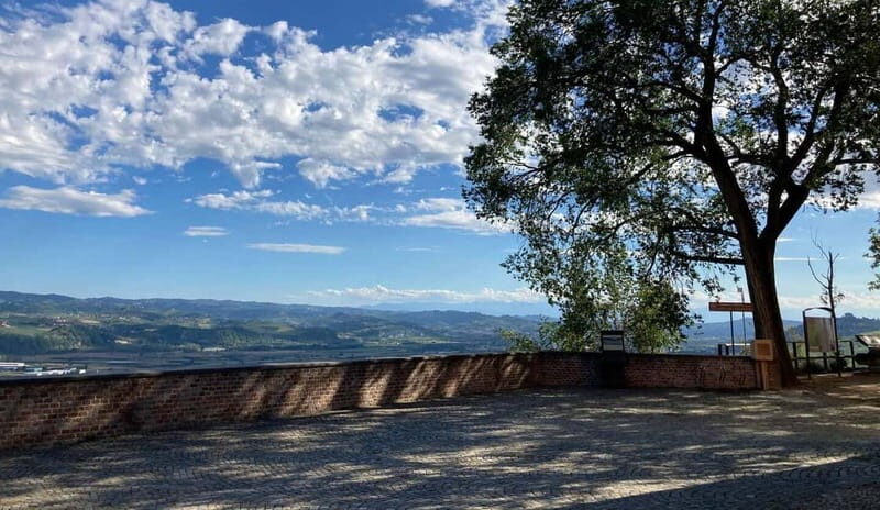 E-Bike Rental in Roero - Flexibility and Convenience