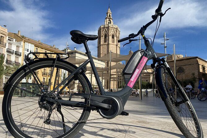 e-Bike Rental in Valencia - The Range of Bikes and Accessories