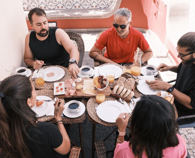 E-Bike Road Tour with Cabo Girão Viewpoint & Late Breakfast - Key Points