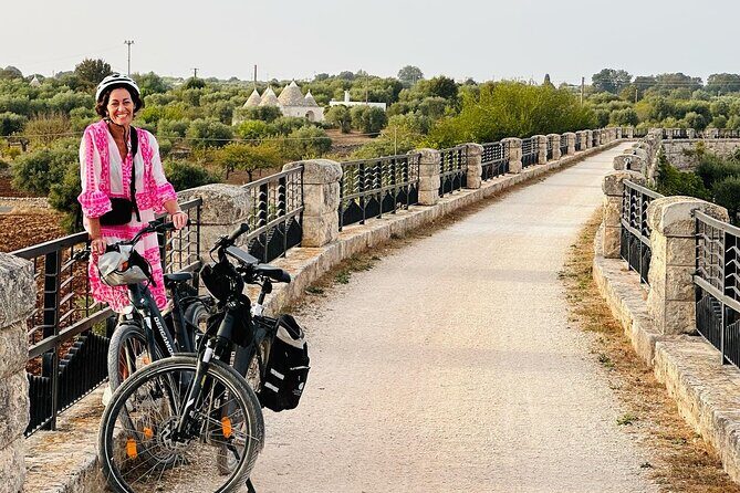 e-bike tour along the cycle path of the Apulian Aqueduct - An Authentic Ride through Puglia’s Iconic Sites