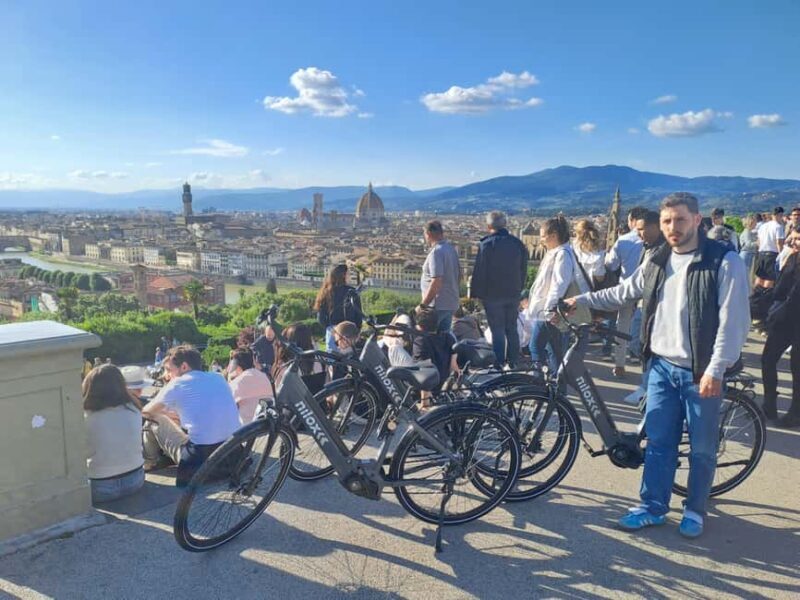 E-bike tour with Florentine tour guide, toast included - An Authentic Ride through Florence’s Heart and Hidden Corners