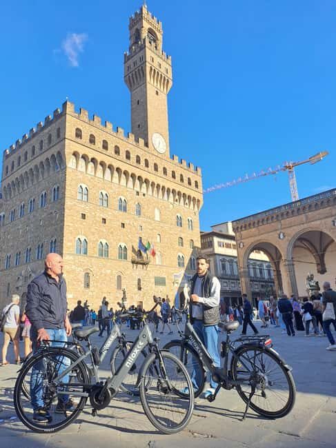 E-bike tour with Florentine tour guide, toast included - Value and Who It Suits