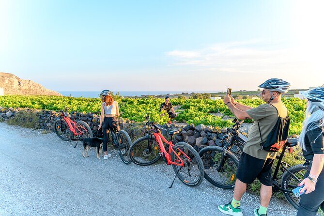 E-Bikes Rental in Santorini - Why This Tour Is a Great Choice