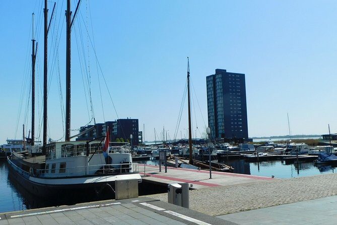 e-Scavenger hunt Almere: Explore the city at your own pace - Who Is This Tour Best Suited For?