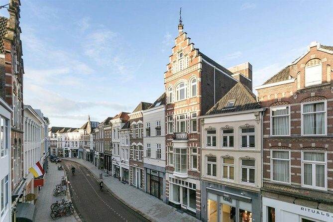 e-Scavenger hunt Den Bosch: Explore the city at your own pace - The Cost and Value Proposition