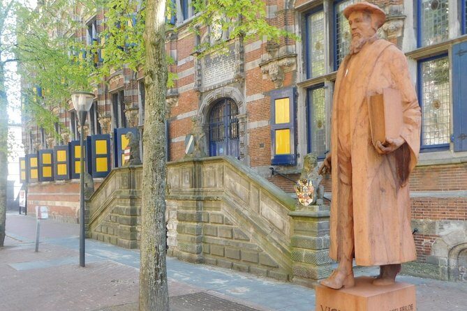 e-Scavenger hunt Leeuwarden: Explore the city at your own pace - Authentic Experiences and Practical Tips