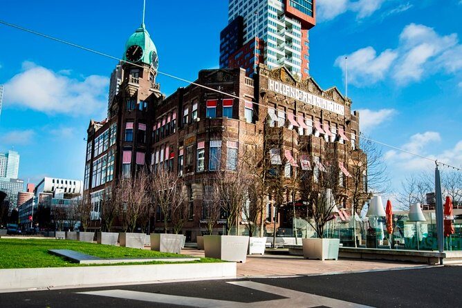 e-Scavenger hunt Rotterdam: Explore the city at your own pace - Frequently Asked Questions