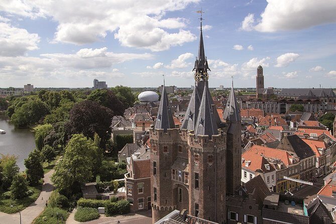 e-Scavenger hunt Zwolle: Explore the city at your own pace - Practical Details and Tips