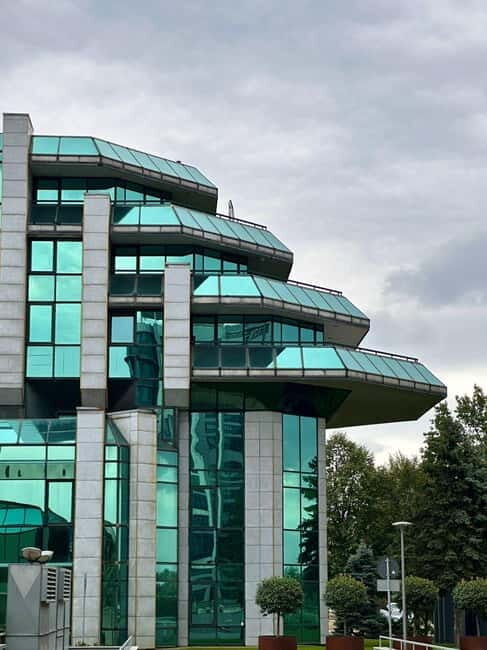 E Scooter Communist tour New Belgrade - Final Thoughts: Is It Worth It?