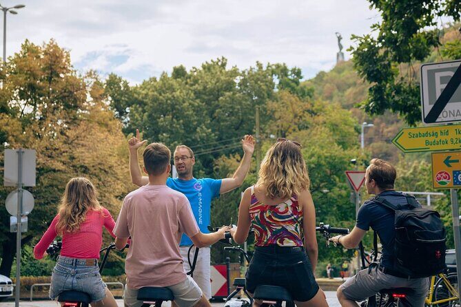E-Scooter Half-Day Private Tour in Budapest with Food Tastings - The Sum Up