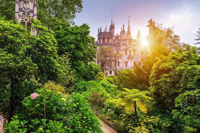E-Tickets & 3 Audio Tours to Moorish Castle & Quinta da Regaleira - Authentic Insights from Tour Reviewers