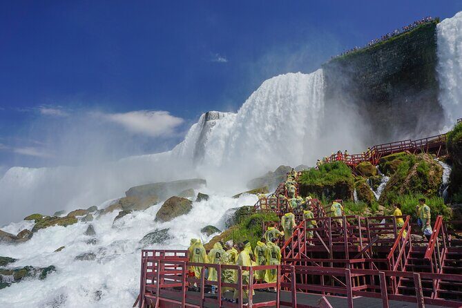 Early Access Maid of Mist and Cave of Winds Tour - A Detailed Look at the Niagara Falls Experience