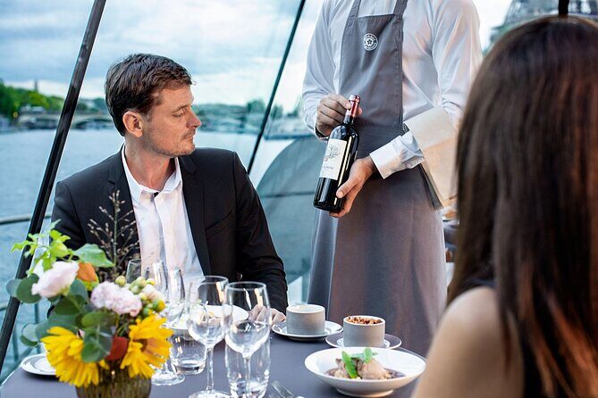 Early evening Dinner Cruise with drinks by Bateaux Parisiens - What Reviewers Are Saying