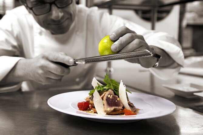 Early evening Dinner Cruise with drinks by Bateaux Parisiens - FAQ