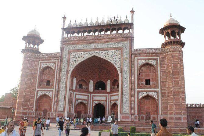 Early Morning Sunrise Taj Mahal and Agra Fort From Delhi By Express Highway - An In-depth Look at What the Tour Offers