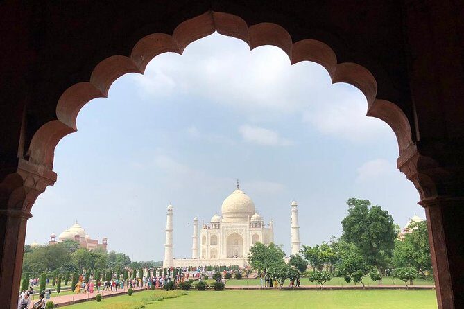 Early Morning Sunrise Taj Mahal and Agra Fort From Delhi By Express Highway - The Sum Up