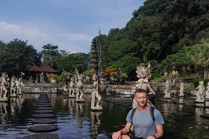 East Bali : Trip to Lempuyang Gate Heaven & Taman Ujung Soekasada - The Sum Up