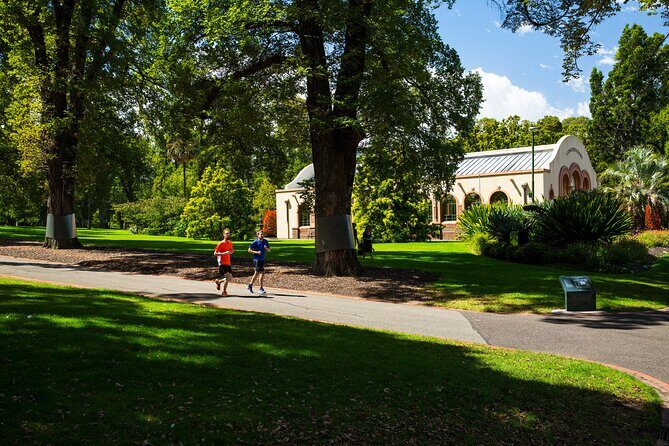 East Melbourne Walking Tours - An In-Depth Look at the Itinerary