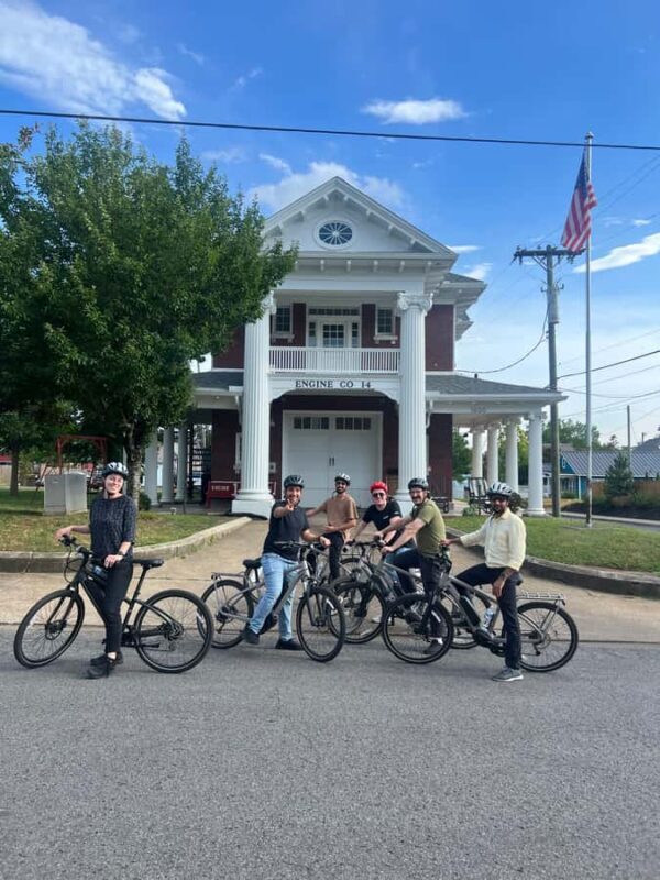 East Nashville Neighborhood Bike Tour - A Closer Look at the East Nashville Neighborhood Bike Tour