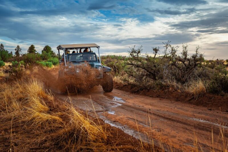 East Zion: Cliffs Sunset and Backcountry Off-Road Jeep Tour - Discovering Zion’s Remote Majesty