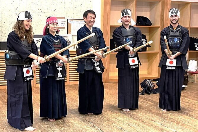 Easy for everyone! Now you can play handmade mini shamisen and show off to everyone! Musical instruments, sweets and live music - Final Thoughts