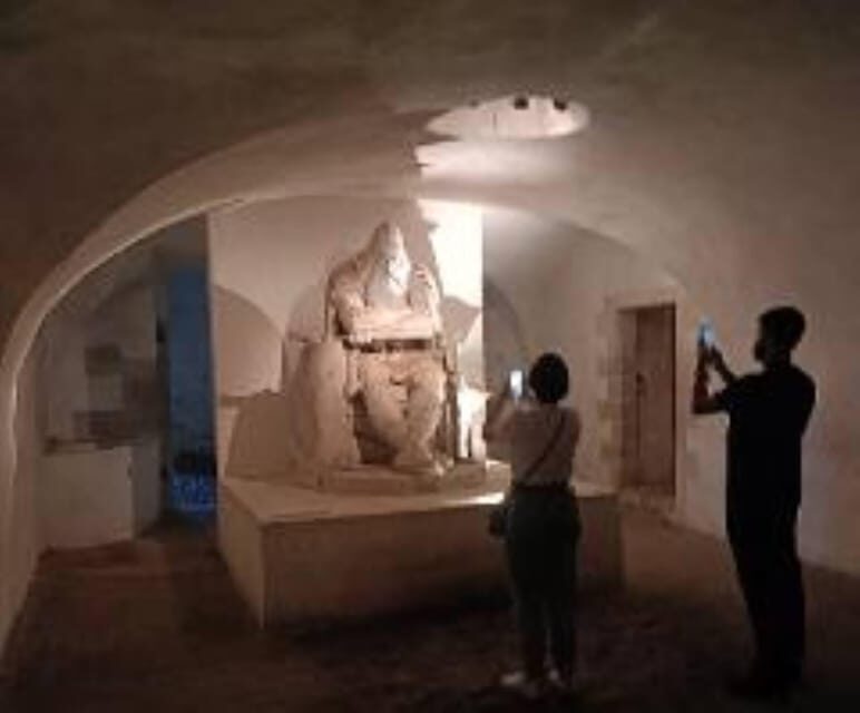 Easy Pace Tour of Kronbog Castle & Frederiksborg Palace W - Exploring Denmarks Historic Treasures at a Gentle Pace