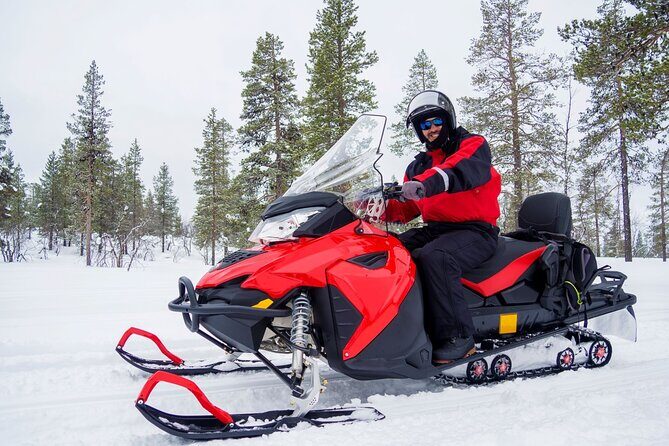 Easy Snowmobile Safari - Easy Snowmobile Safari in Rovaniemi: A Genuine Arctic Adventure
