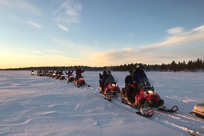 Easy Snowmobile Safari - Why Travelers Love This Safari